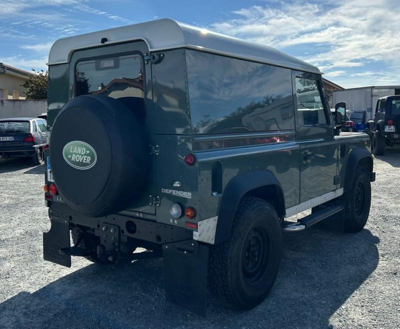 Land Rover Defender 90 Hard Top Td4 122cv
