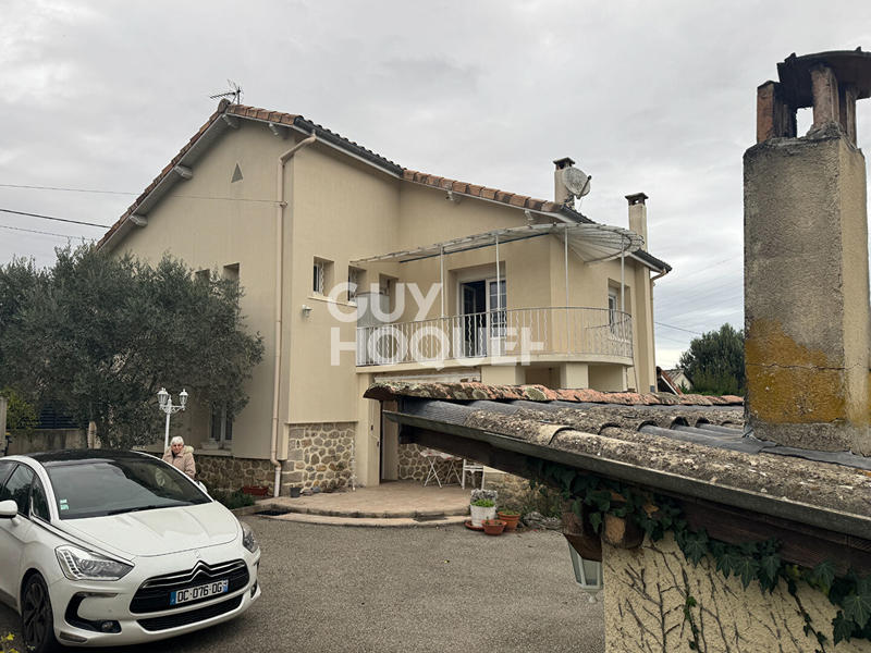 Maison - 193 m² - 7 pièces