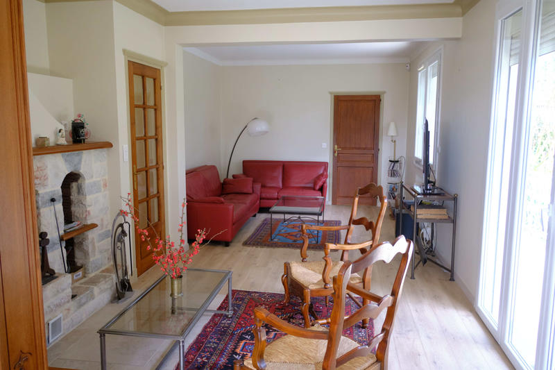 Propriété - 228 m² - 6 pièces