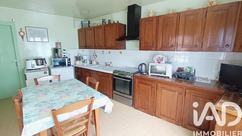 Maison - 161 m² - 8 pièces