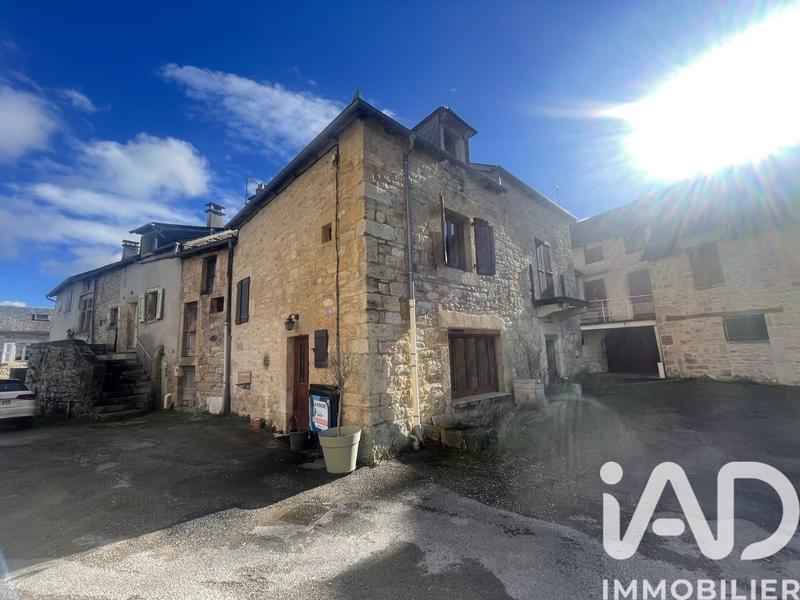 Maison de village - 86 m² - 4 pièces