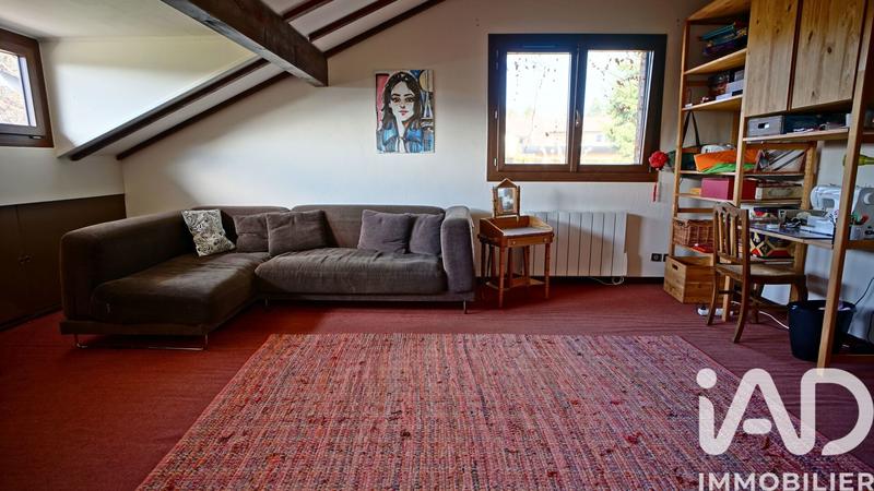 Maison - 210 m² - 9 pièces