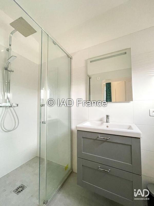 Appartement - 75 m² - 3 pièces