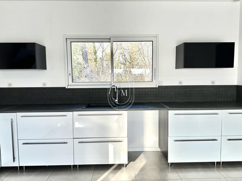 Maison - 123 m² - 4 pièces