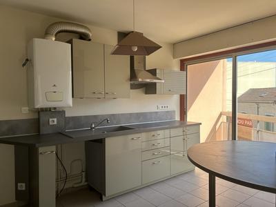 Appartement - 85 m² - 3 pièces