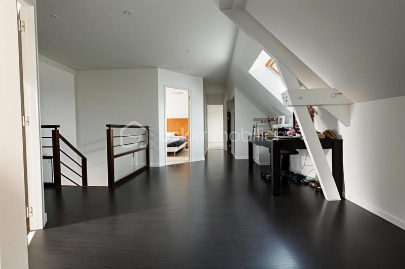 Maison - 148 m² - 6 pièces