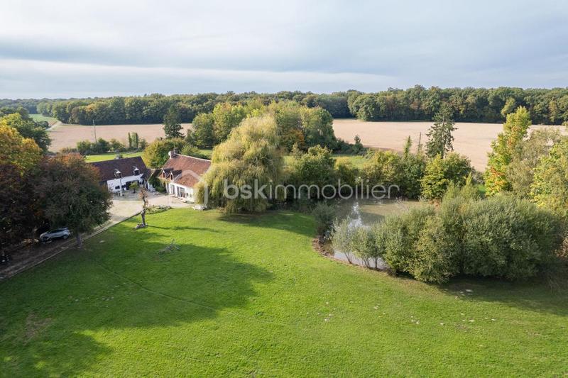 Maison - 344 m² - 14 pièces