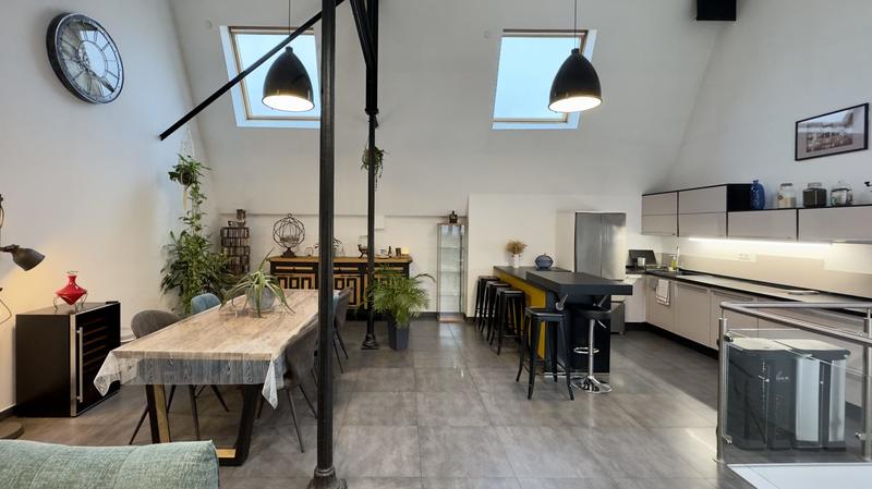 Maison - 110 m² - 4 pièces