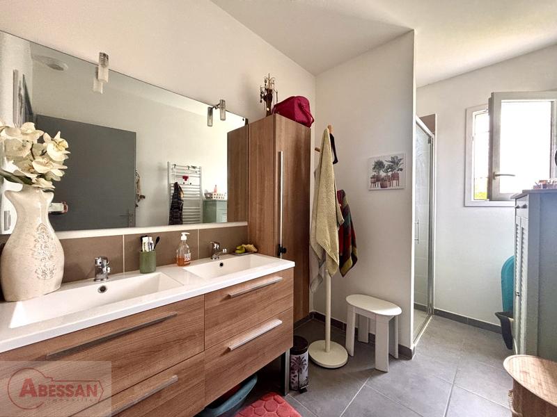 Villa - 97 m² - 4 pièces