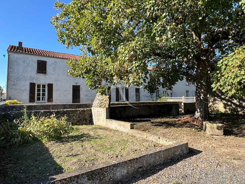 Maison - 94 m² - 5 pièces