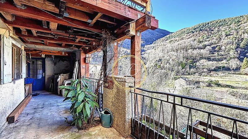 Maison - 60 m² - 3 pièces