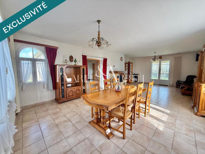 Maison - 135 m² - 6 pièces