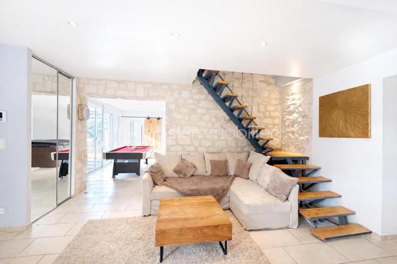 Maison en pierre - 110 m² - 5 pièces
