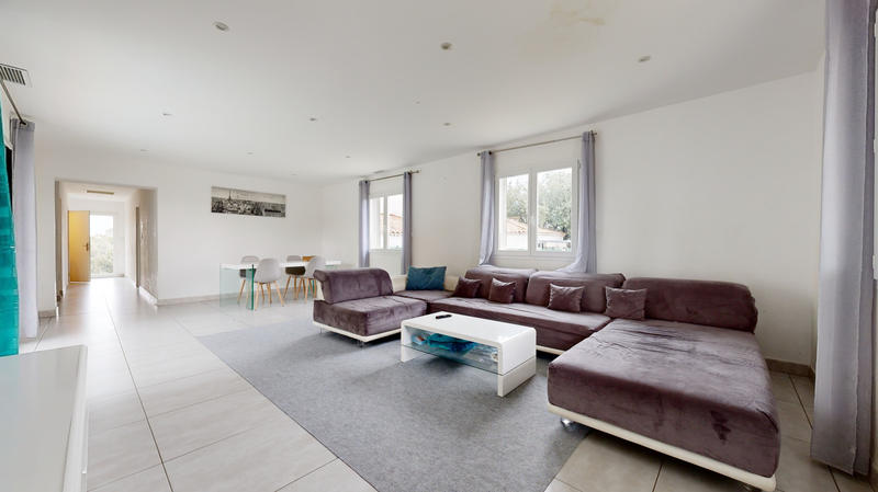 Maison - 135 m² - 6 pièces