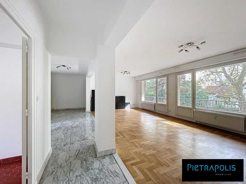 Appartement - 162 m² - 5 pièces