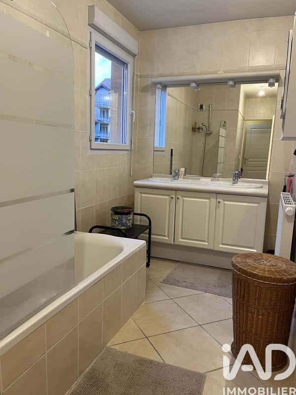 Appartement - 126 m² - 4 pièces