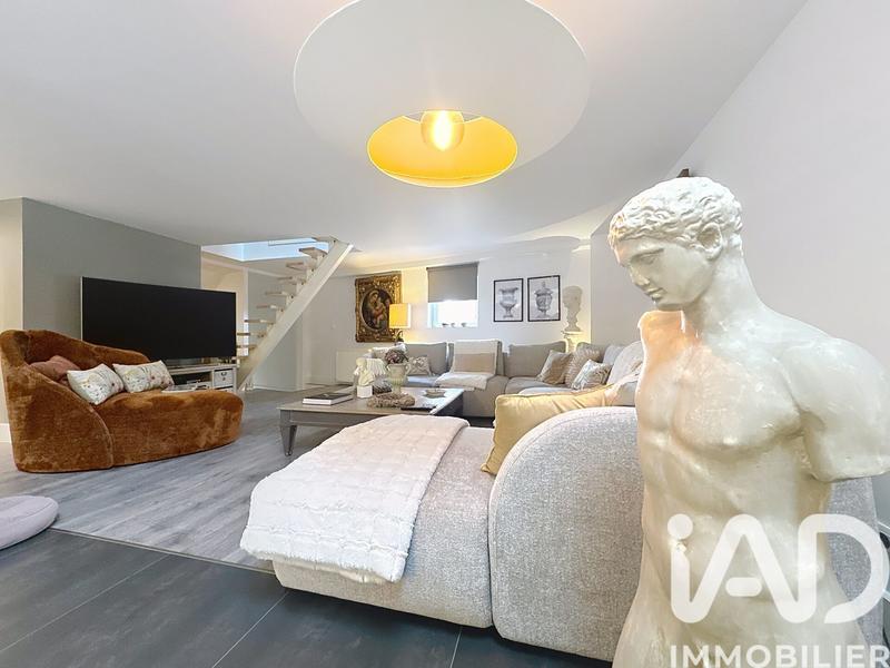 Maison - 150 m² - 5 pièces