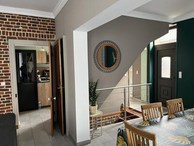 Maison - 184 m² - 6 pièces