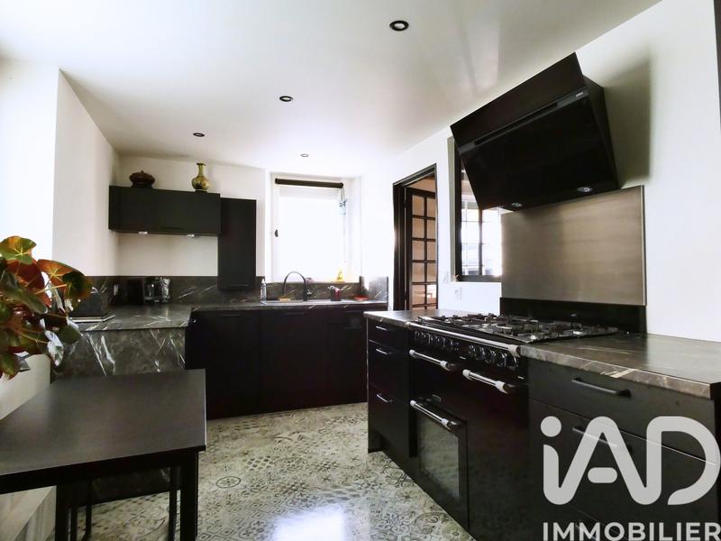 Maison de ville - 116 m² - 6 pièces