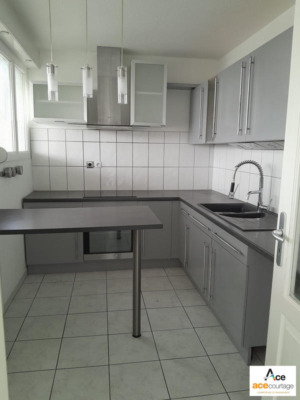 Appartement - 86 m² - 4 pièces