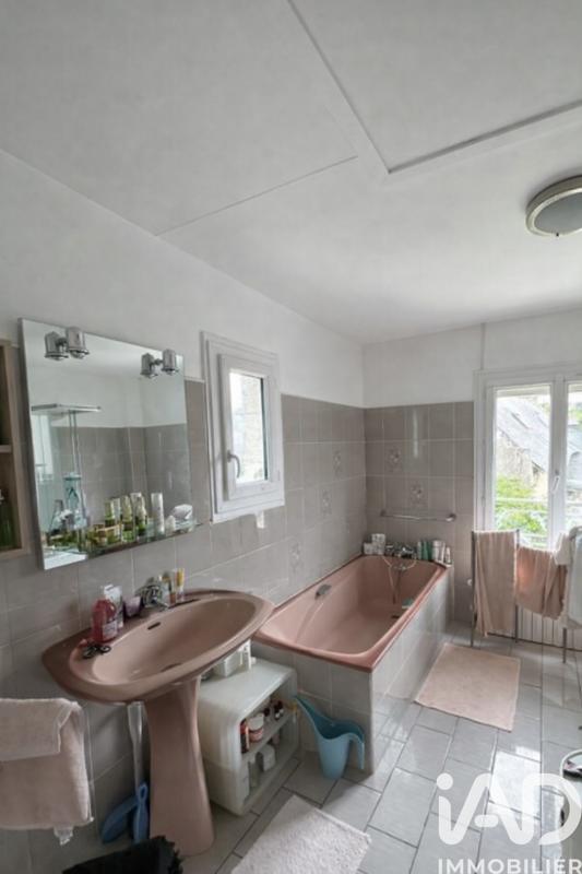 Maison - 240 m² - 5 pièces