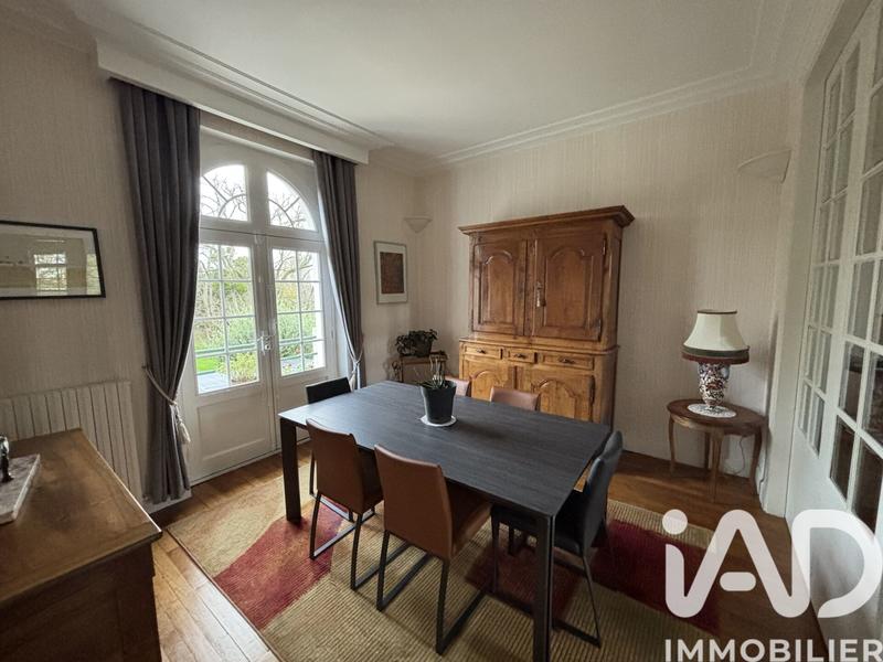 Maison - 291 m² - 7 pièces