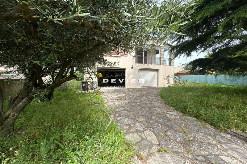 Villa - 143 m² - 6 pièces