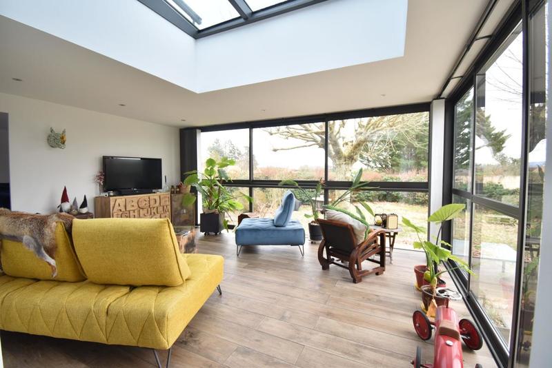 Villa - 203 m² - 6 pièces