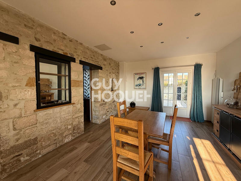 Maison - 98 m² - 4 pièces