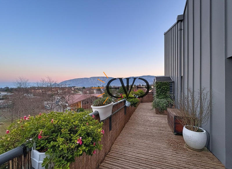 Appartement - 118 m² - 5 pièces