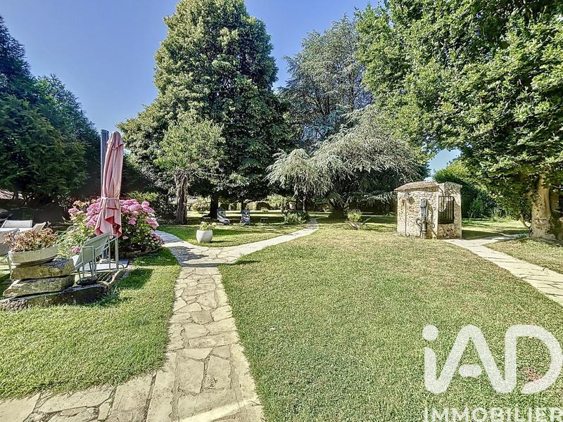 Maison - 162 m² - 5 pièces