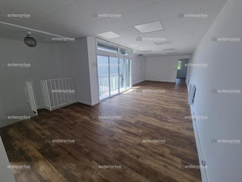 Bureau - 171 m²