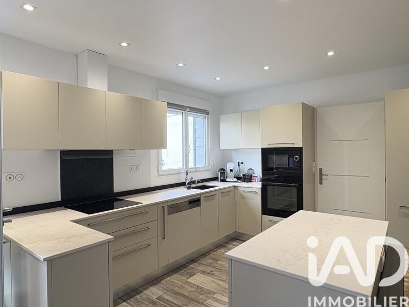 Maison - 83 m² - 4 pièces