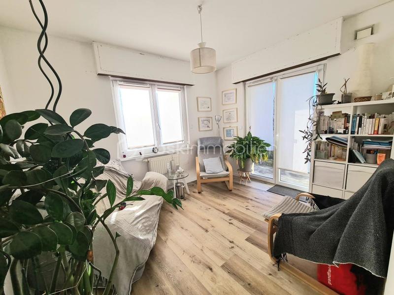 Maison - 157 m² - 7 pièces