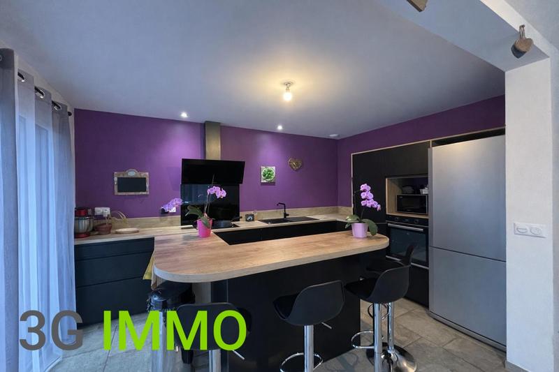 Maison - 87 m² - 4 pièces