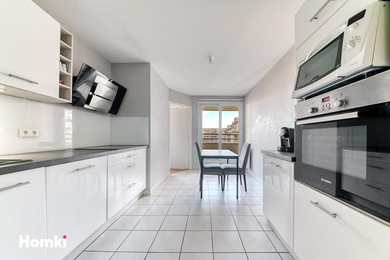 Appartement - 123 m² - 5 pièces