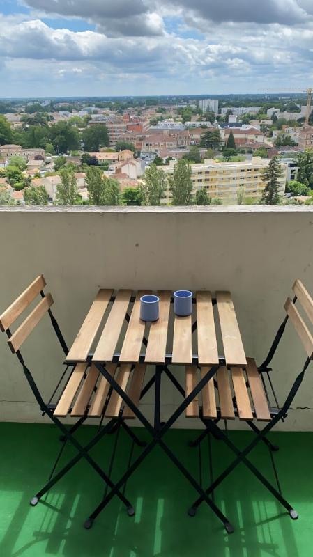 Appartement - 85 m² - 5 pièces