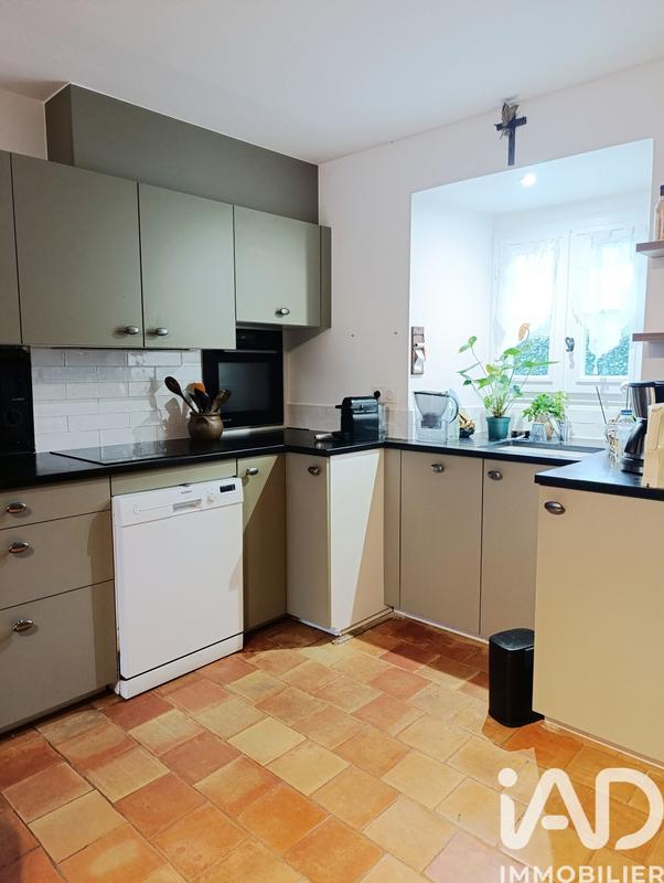 Maison - 393 m² - 10 pièces