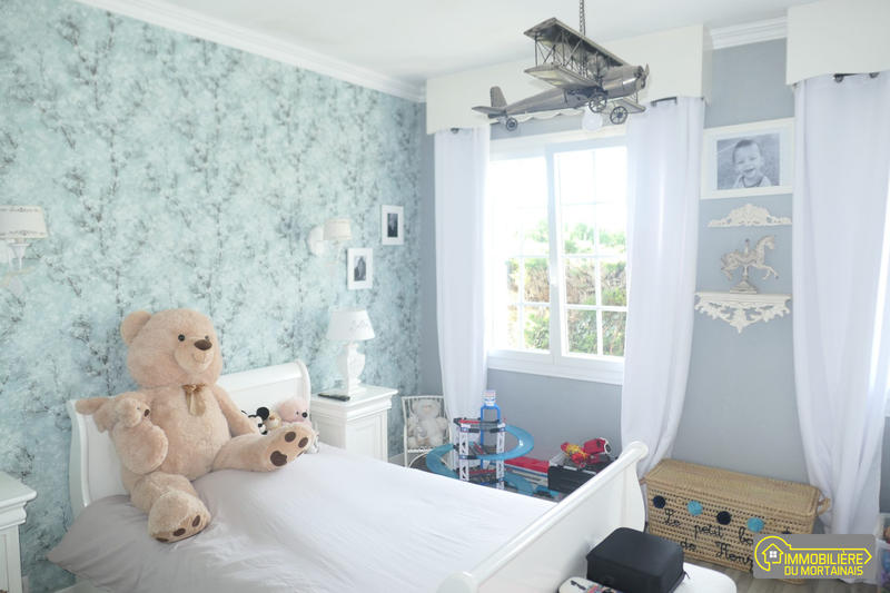 Maison - 171 m² - 7 pièces