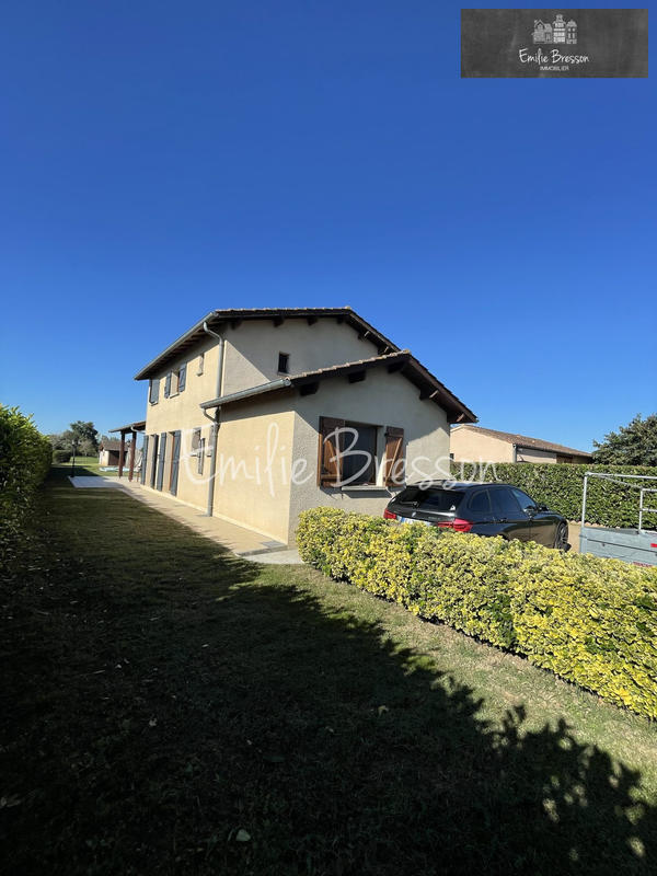 Maison - 110 m² - 4 pièces