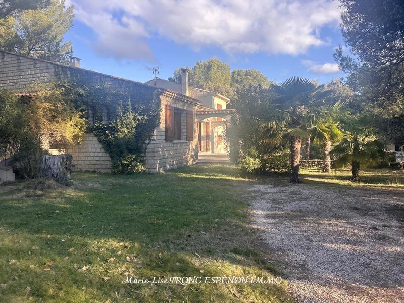 Villa - 194 m² - 7 pièces