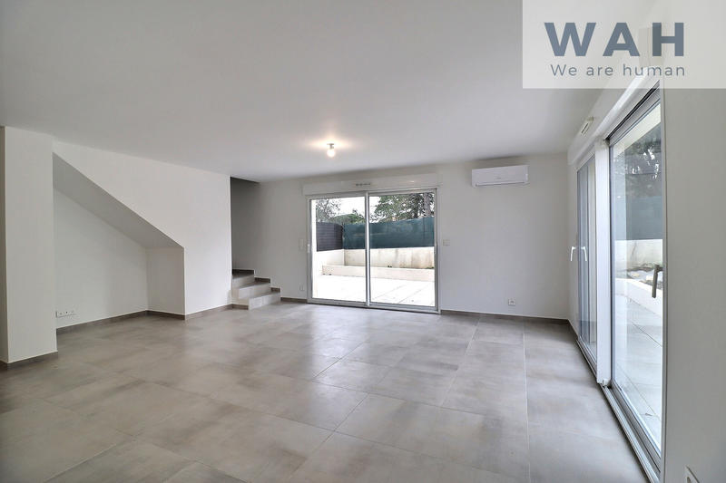 Maison - 92 m² - 4 pièces