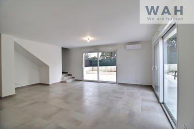 Maison - 92 m² - 4 pièces