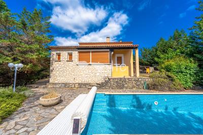 Maison - 154 m² - 7 pièces