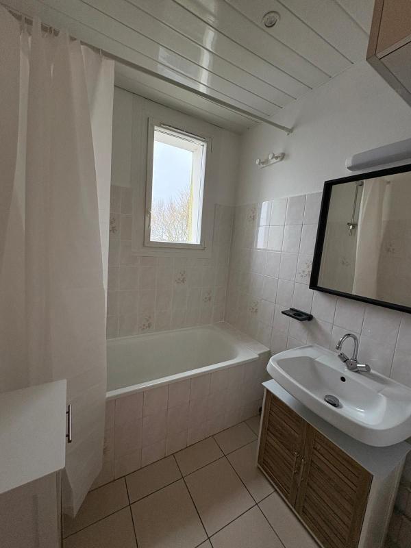 Appartement - 63 m² - 4 pièces