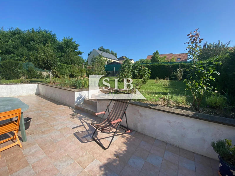 Maison - 100 m² - 6 pièces