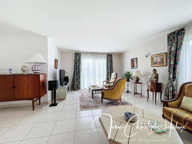 Villa - 190 m² - 6 pièces