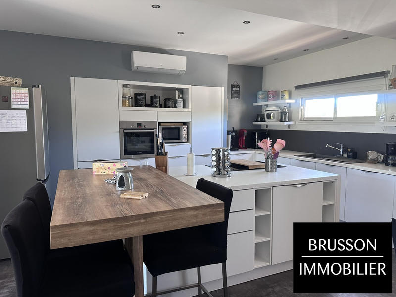 Maison - 115 m² - 4 pièces