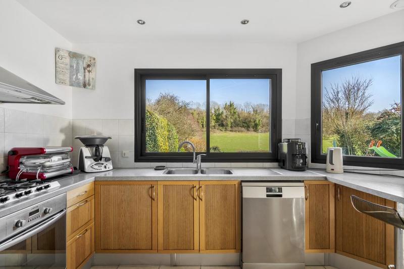 Maison - 147 m² - 7 pièces