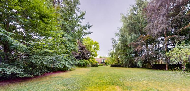 Maison - 206 m² - 8 pièces